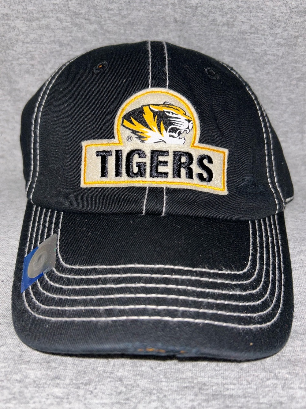 🐯🏈 Missouri Mizzou Tigers Distressed Relaxed Fit Black Hat 🏀🐯